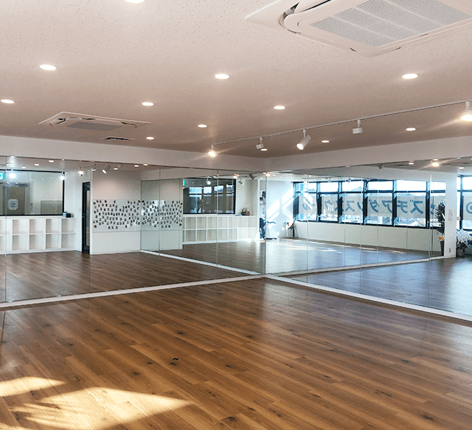 東京都町田市　Gravisキッズチアダンススタジオ様 スタジオ店舗工事 2021年12月施工